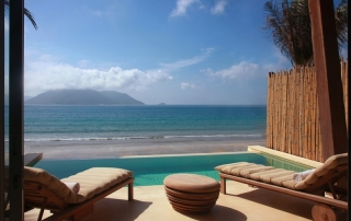 Ocean_Front_Deluxe_Pool_Villa_[5463-ORIGINAL] (OiVietNam_3N)